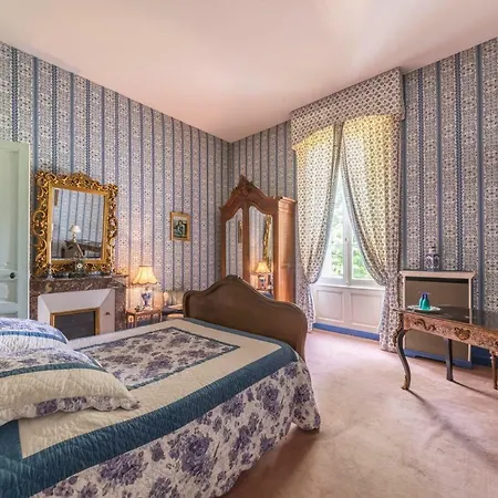 Chateau Le Parc De Mirambeau * Mirambeau (Charente-Maritime)