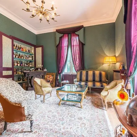 Chateau Le Parc De Mirambeau Guest house Mirambeau (Charente-Maritime)