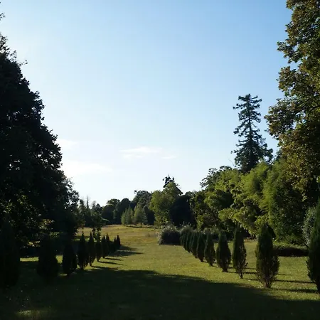 Chateau Le Parc De Mirambeau