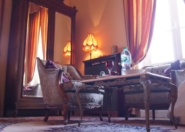 Chateau Le Parc De *