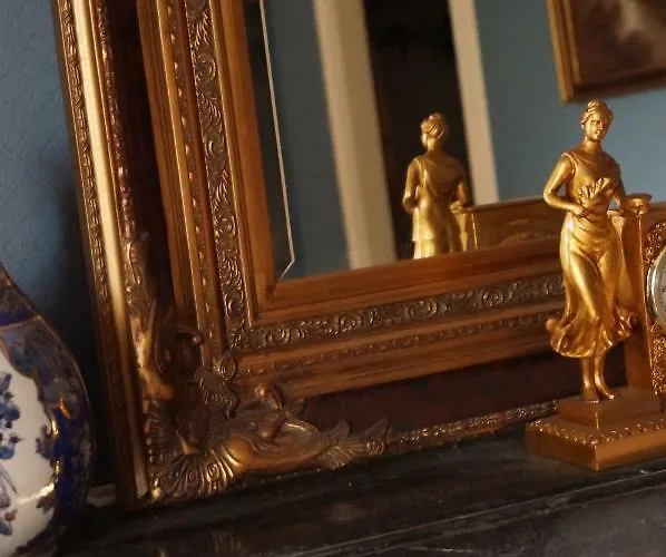 Chateau Le Parc De Guest house *